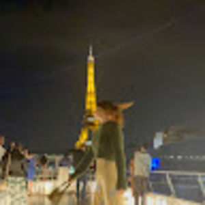 Meet your Posher, Danielle